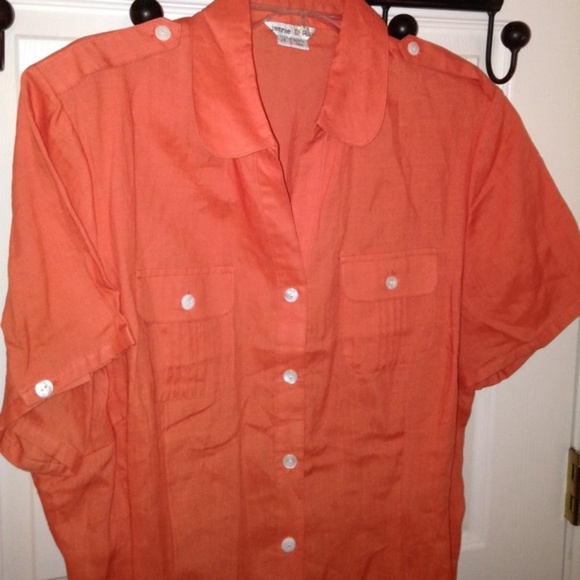 Top - Picture 2 of 3